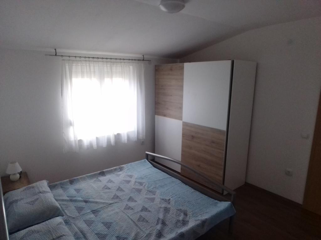 Tomek Apartment Вир Екстериор снимка